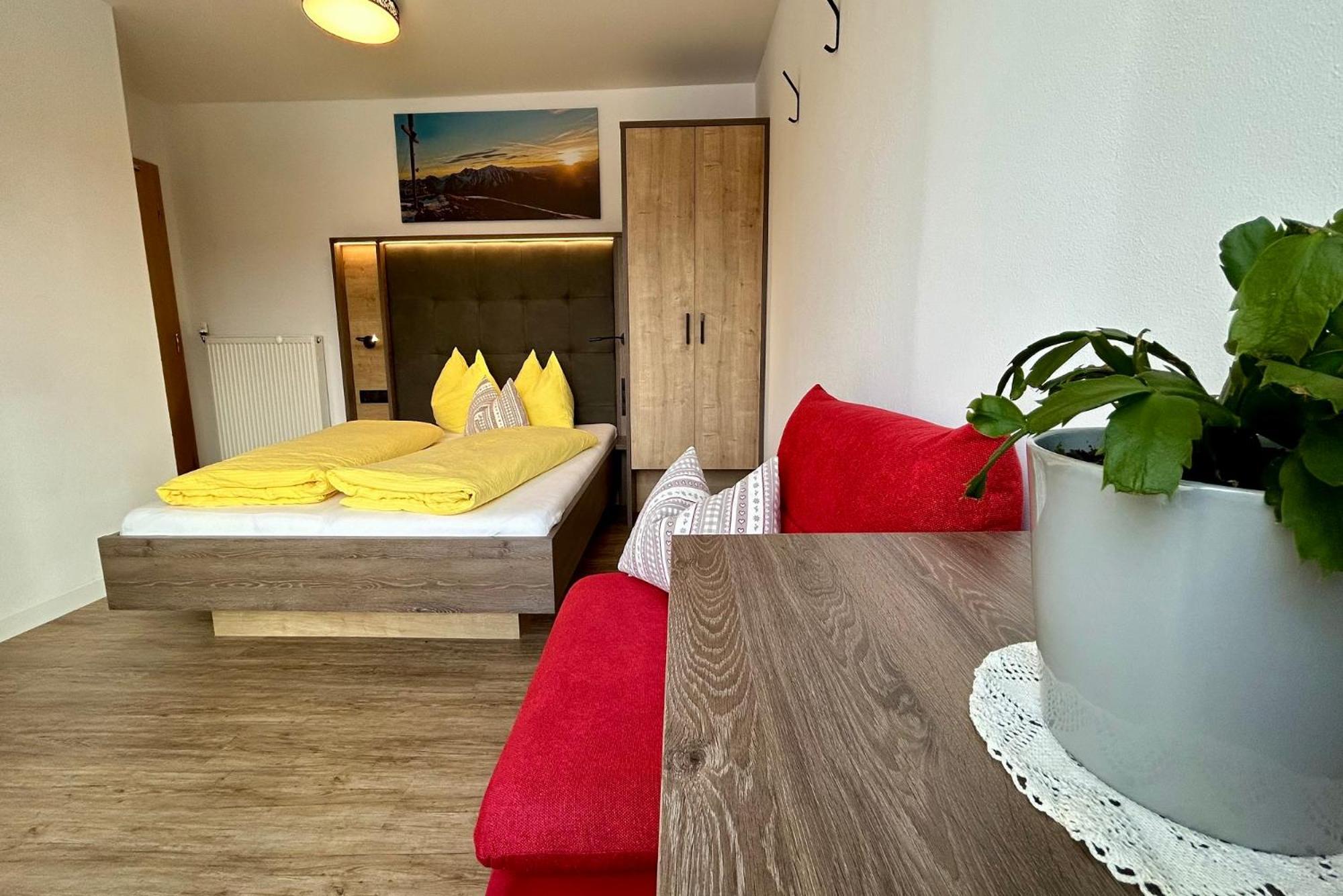 מרנזה Holiday Residence Mesenhaus מראה חיצוני תמונה